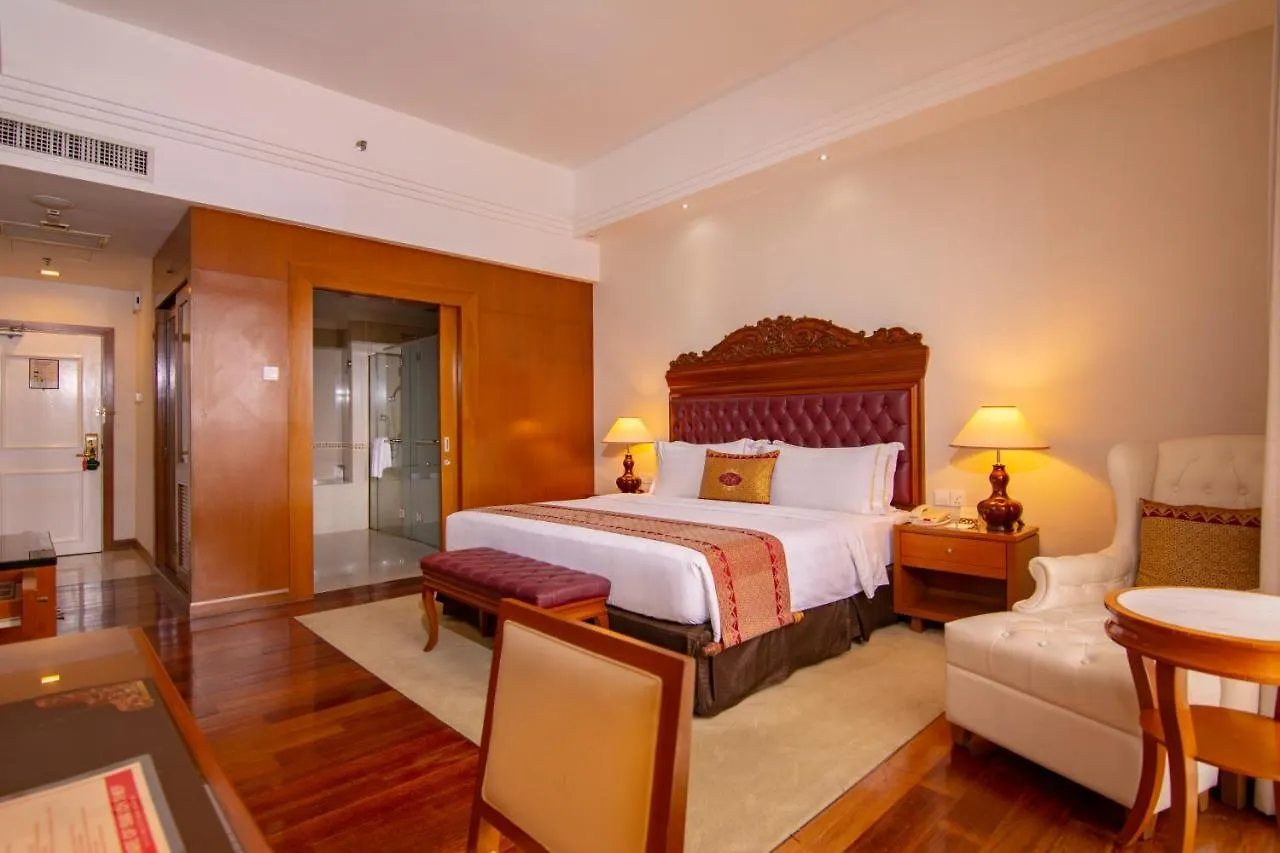 Hotel Royale Chulan Kuala Lumpur 5*,