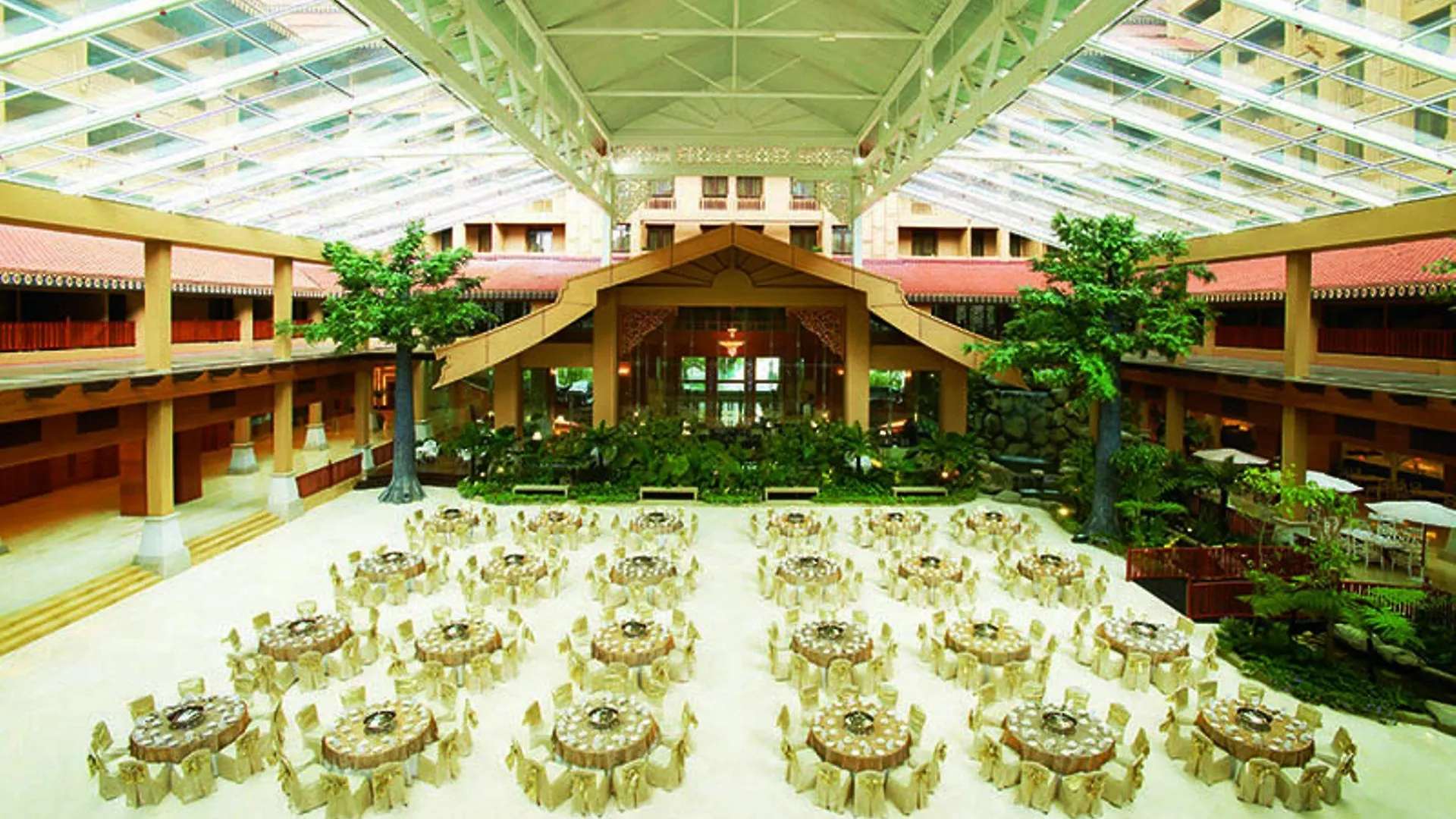 Hotel Royale Chulan Kuala Lumpur 5*,